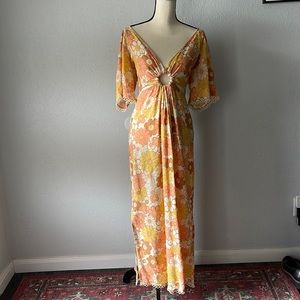 NWT Chelsea & Violet Retro Maxi Dress